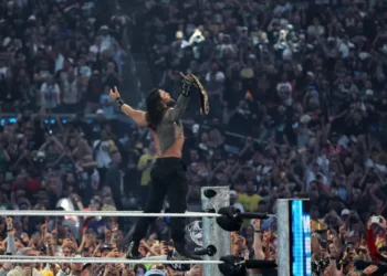 Roman Reigns derrota a CM Punk y es el nuevo Campeón Mundial Peso Pesado – WrestleMania 42